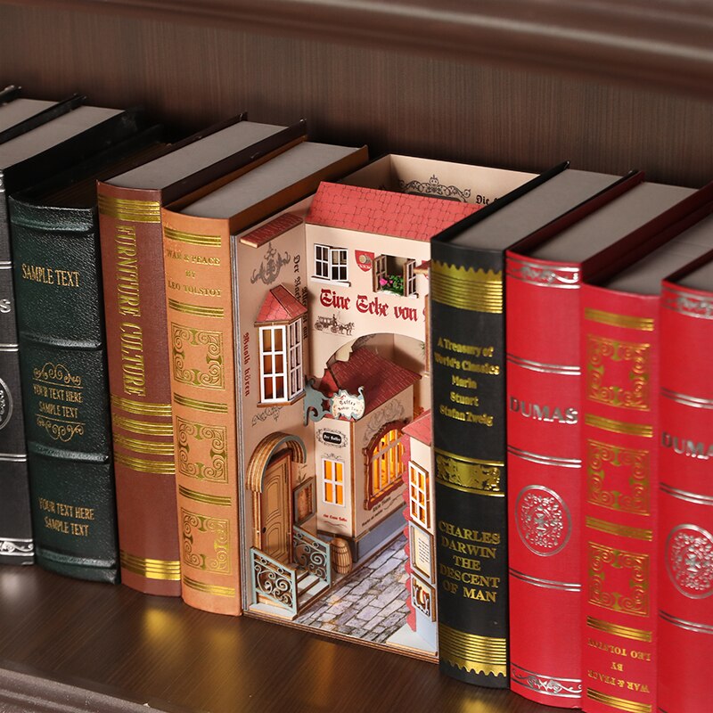 Book Nook Romantique