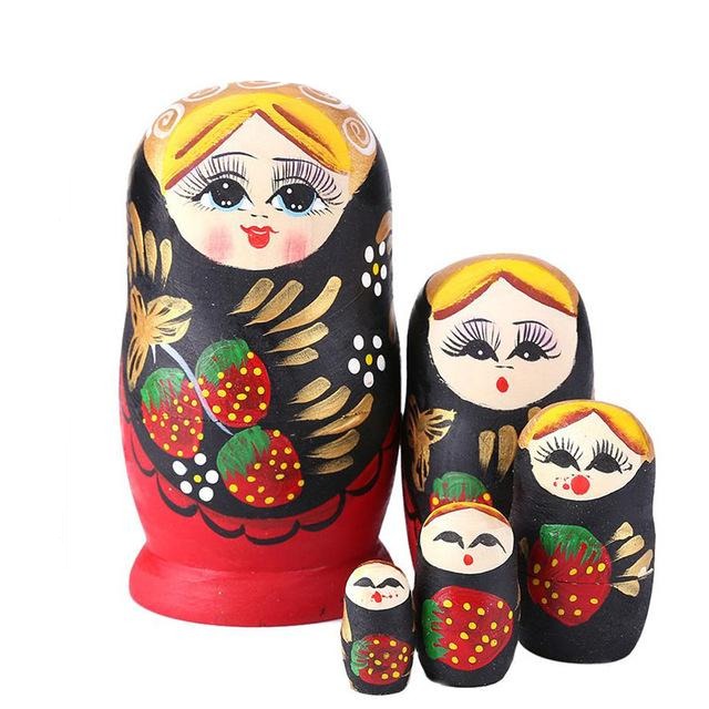 Poupée Russe Fraises des Bois
