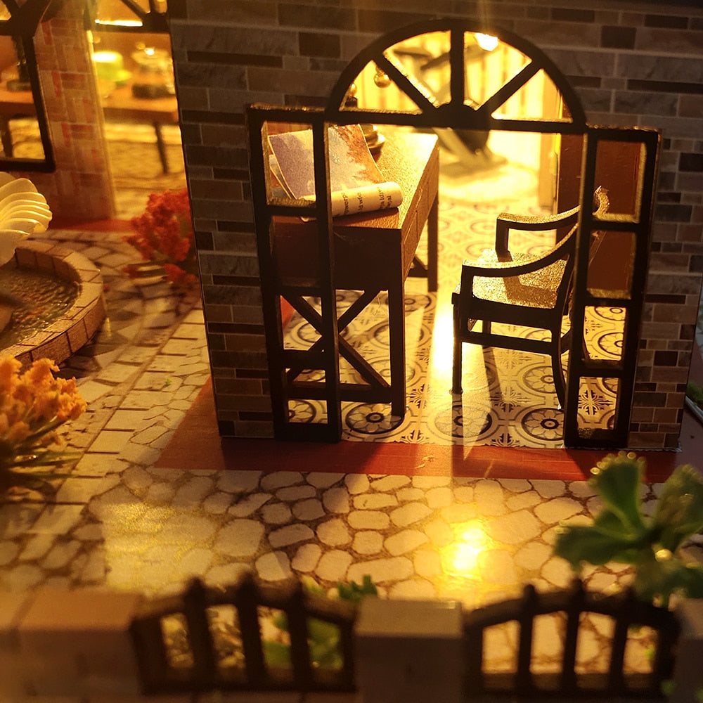 Maison Miniature Manoir Enchanté