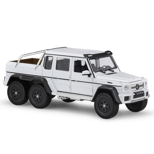Voiture Miniature Mercedes G63 AMG 6X6 blanc