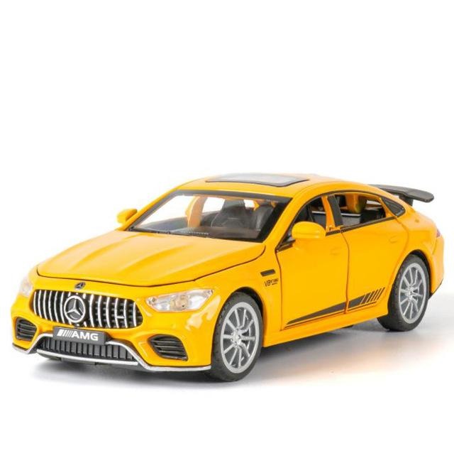 Voiture Miniature Mercedes AMG GT63 jaune