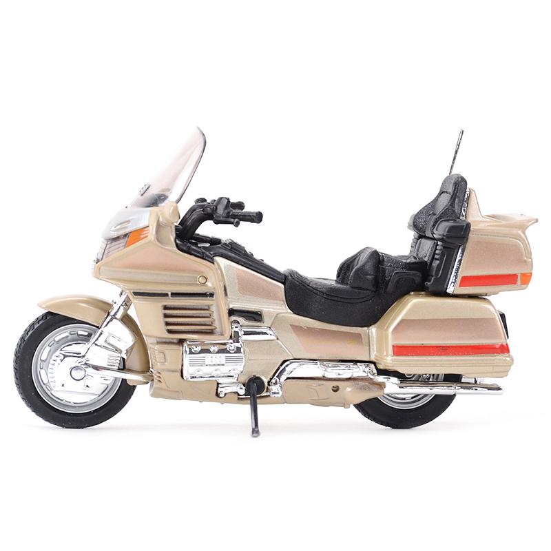 Moto Miniature Honda Gold Wing pneus