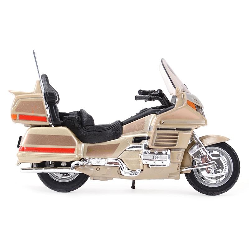 Moto Miniature Honda Gold Wing pot échappement