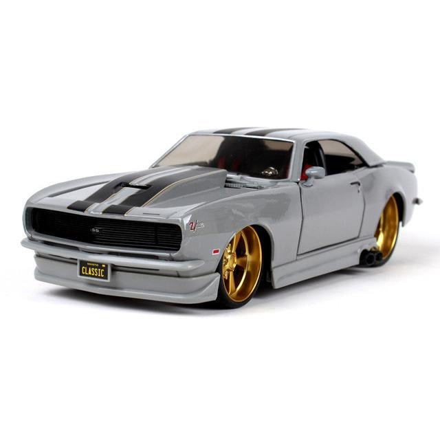 Voiture Miniature Chevrolet Camaro Z28 pneus