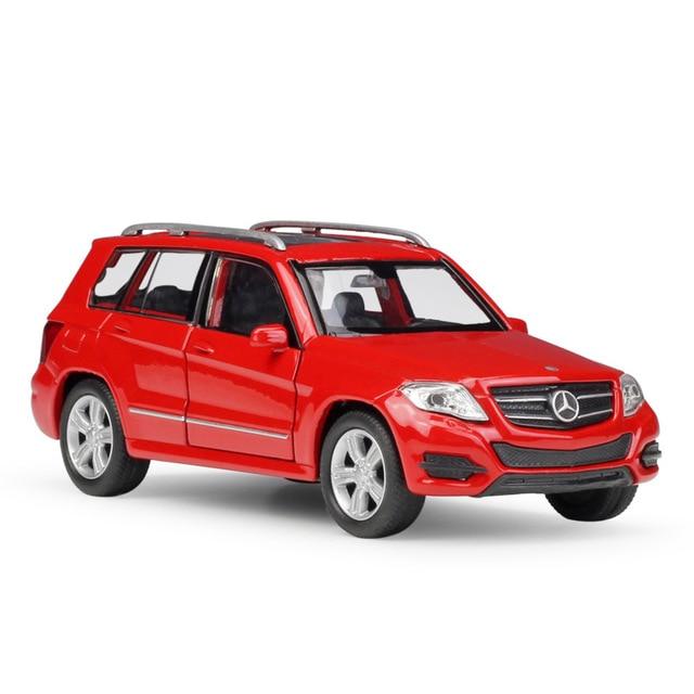 Voiture Miniature Mercedes Benz GLK Rouge